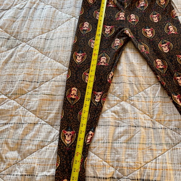 LuLaRoe leggings, Chihuahua print size tall and curvy - Picture 6 of 8